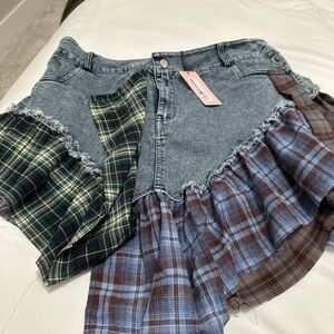 Multicolored Asymmetrical Bubble Mini Skirt